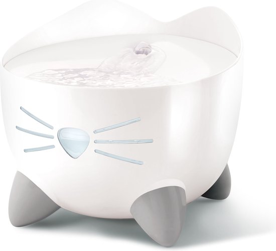 Catit Pixi drinkfontein review: klein, zuinig, merkfilter